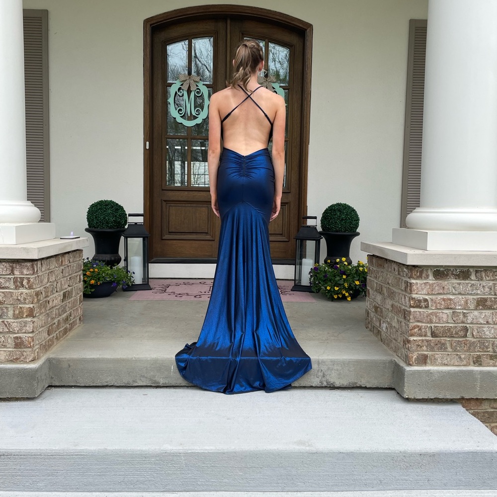 La Femme prom dress size 00.